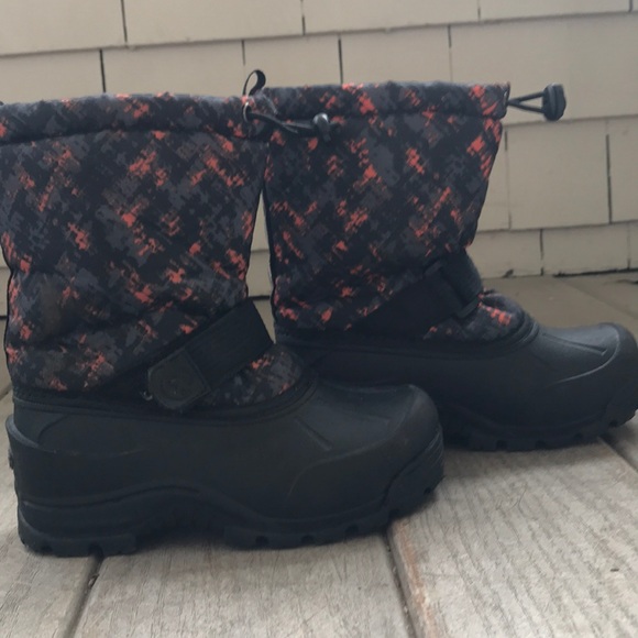 boys snow boots size 13